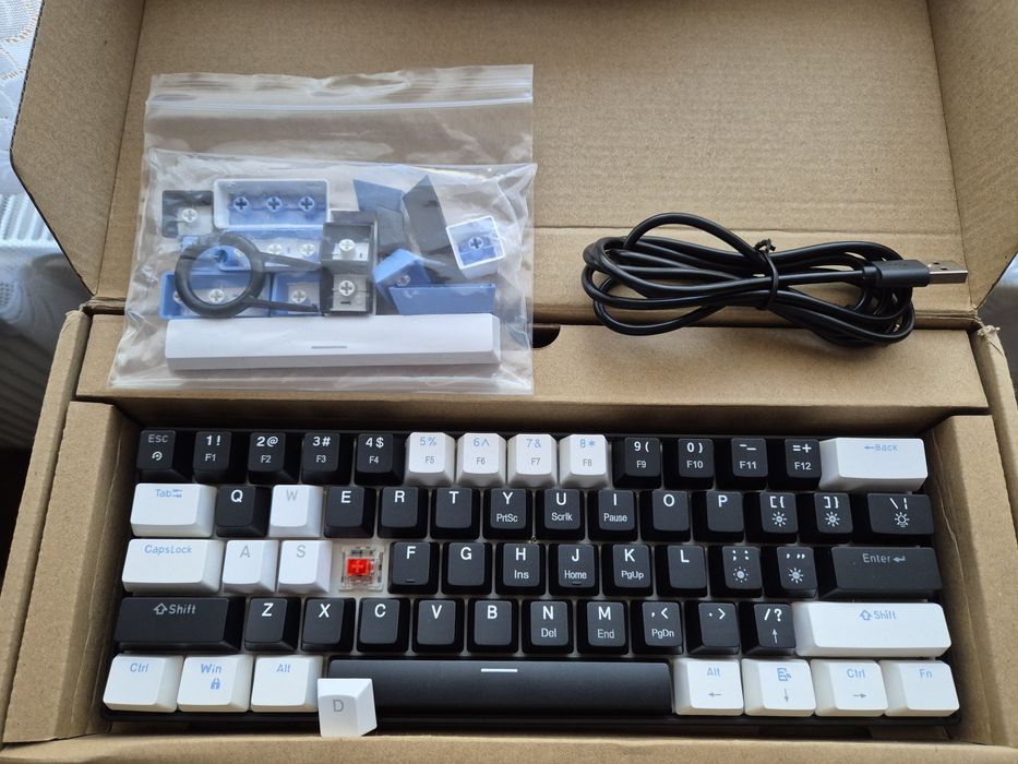 Tastatura Mecanica Magegee MK-STAR61 noua