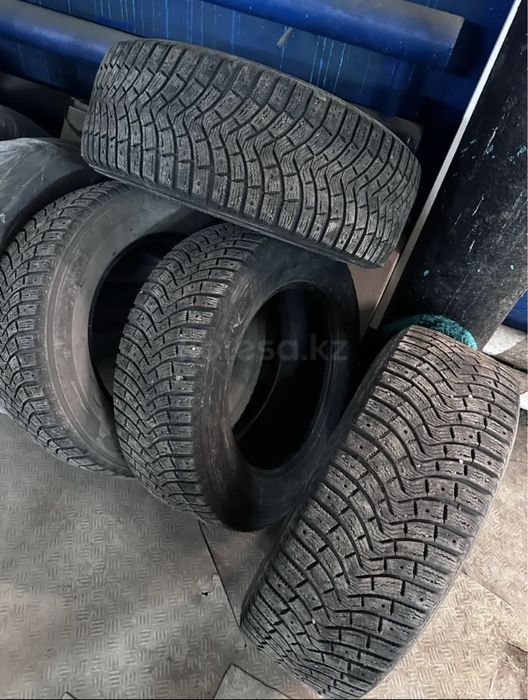 Продам резину 265/60R18