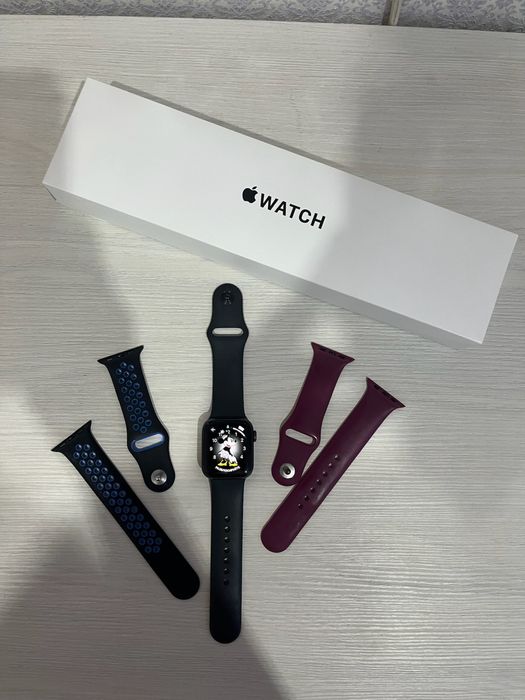 Часы Apple Watch SE