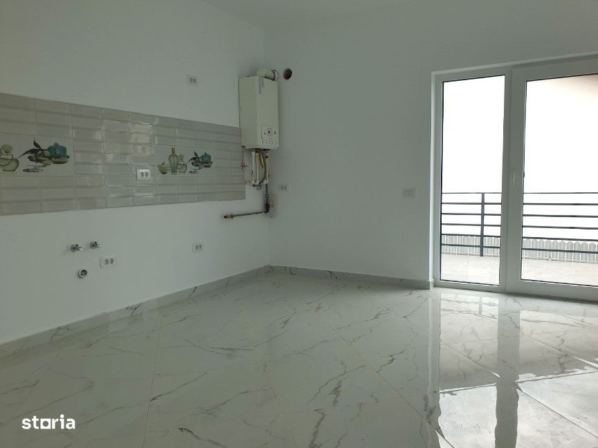IASI– Valea Lupului– Casa plan parter cu 4 camere+ garaj- 460 mp teren
