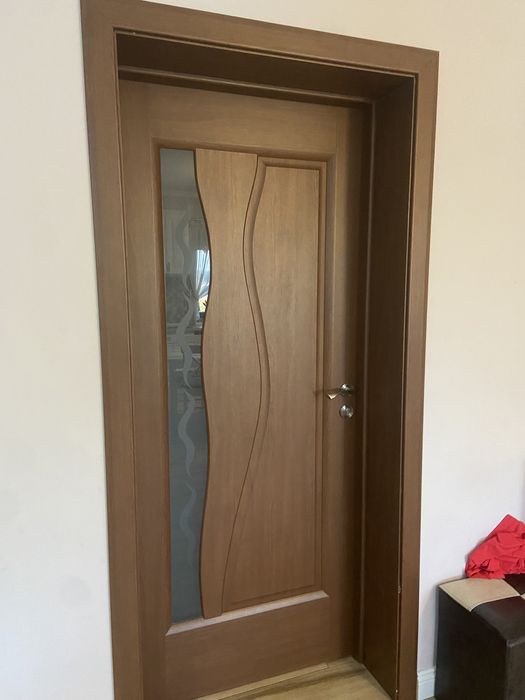 Vind 3 usi interior stare buna