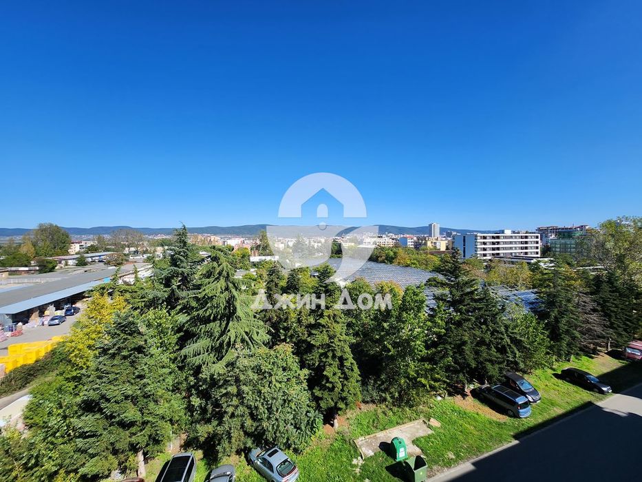 Продава се Двустаен апартамент в к.к. Слънчев бряг - 77 кв.м за 908 €/кв.м - Снимка #12