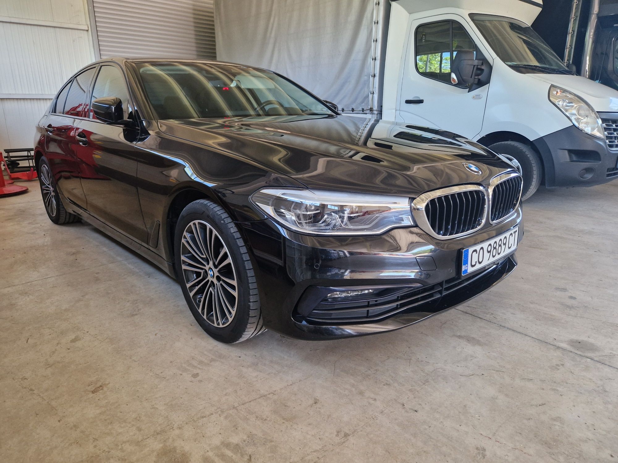 BMW 530D G30 Harman Kardon/Камера//Обдухване/ keyless /