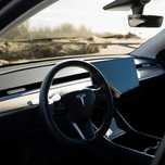 Aparat Odorizant Premium pentru Tesla