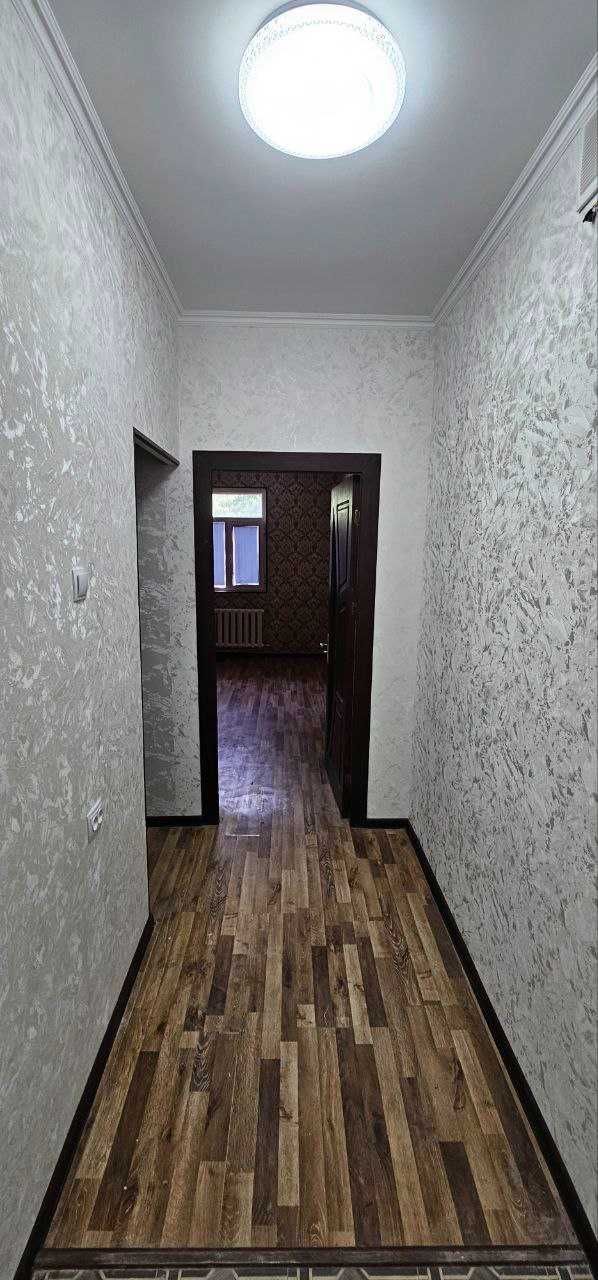 Срочно продается 1/2 комнатная квартира на Юнусабадском районе