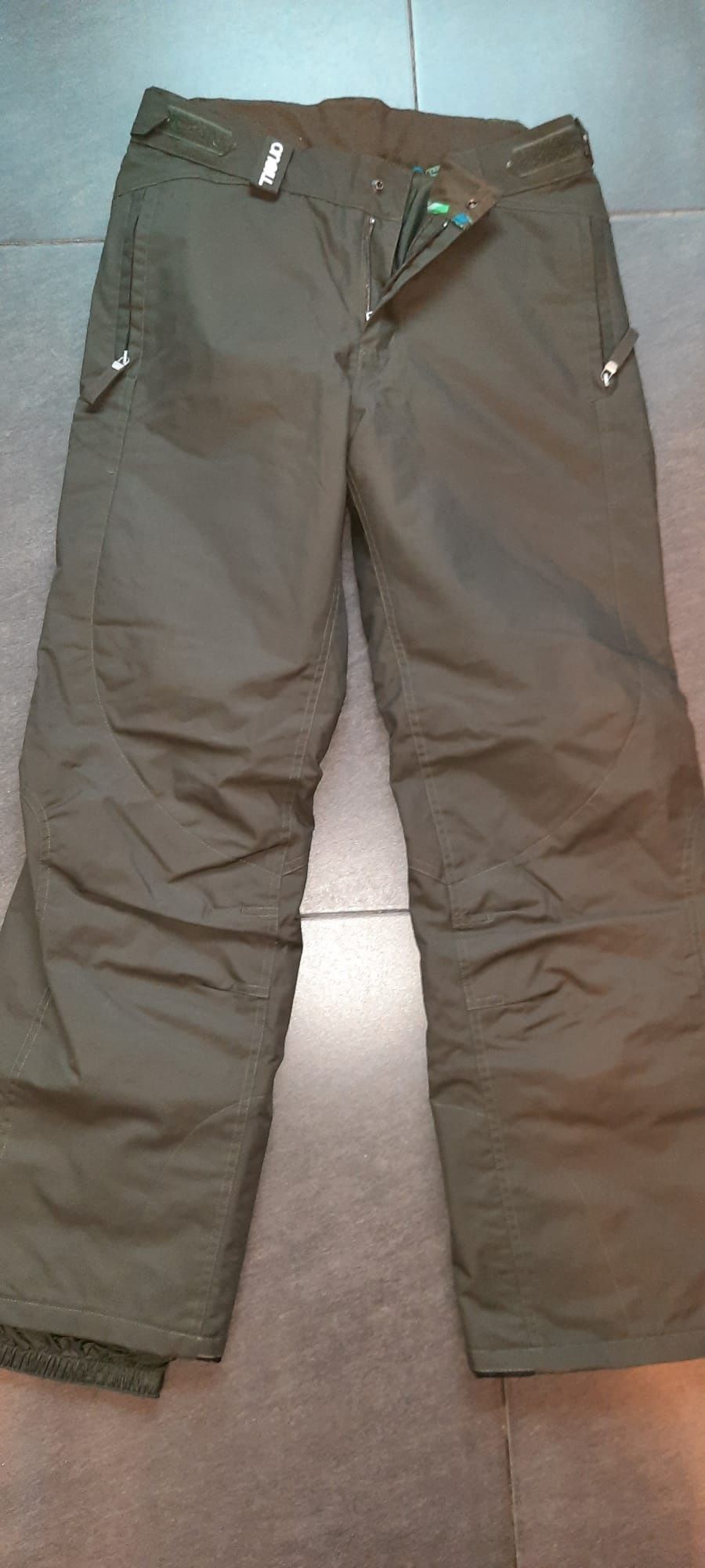 Pantaloni de ski noi O' Neill mărimea 38