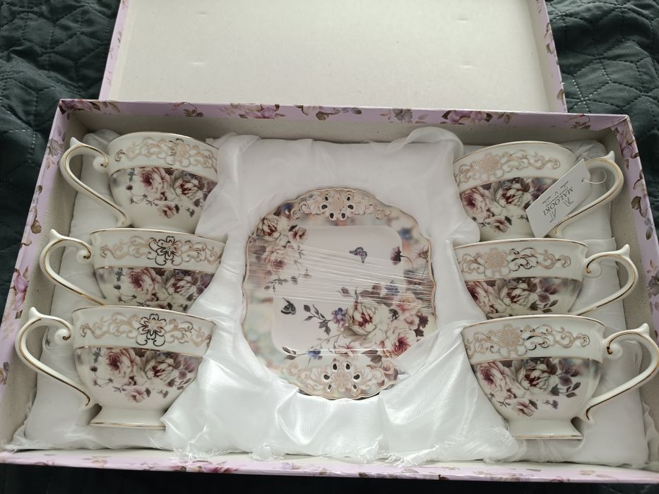 Set cesti cu farfurioare Malooki - floral