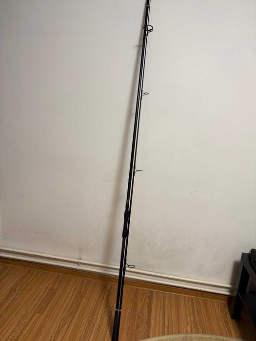 Lanseta crap Okuma Custom Black