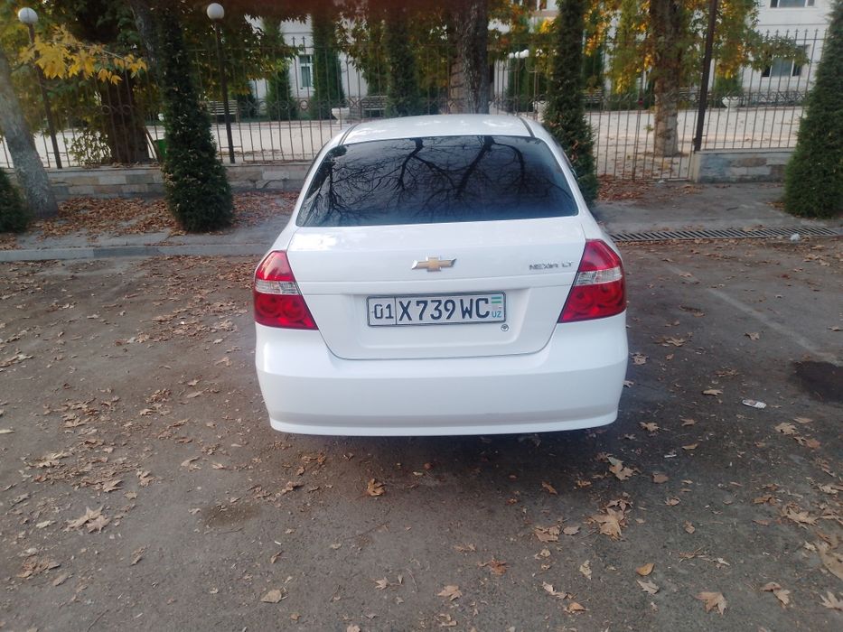 Нексия 3 в отличном состоянии своя