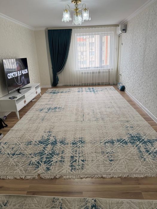 Продам ковер в отличном состояний, в связи с переездом. Имеется 3шт.