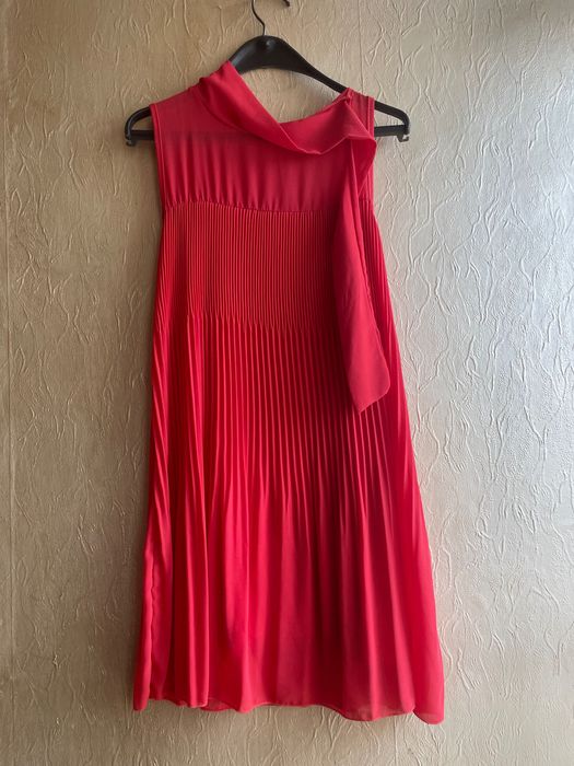 Сатенена рокля универсален размер