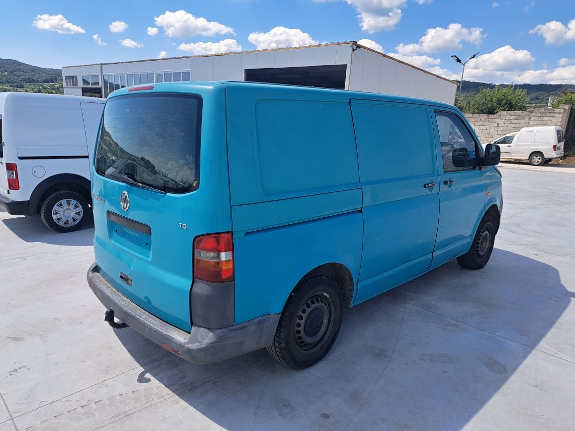 Фолксваген Транспортер Т5 1.9 ТДИ VW Transporter T5 1.9 TDI НА ЧАСТИ