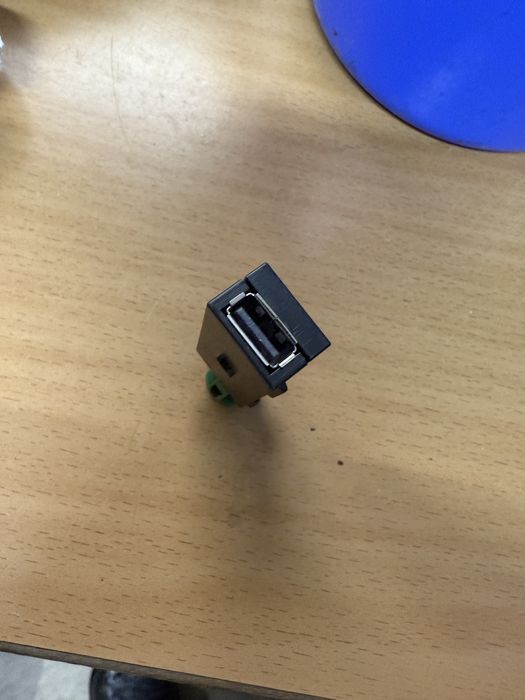 Mufa USB pentru conectare CarPlay mib2