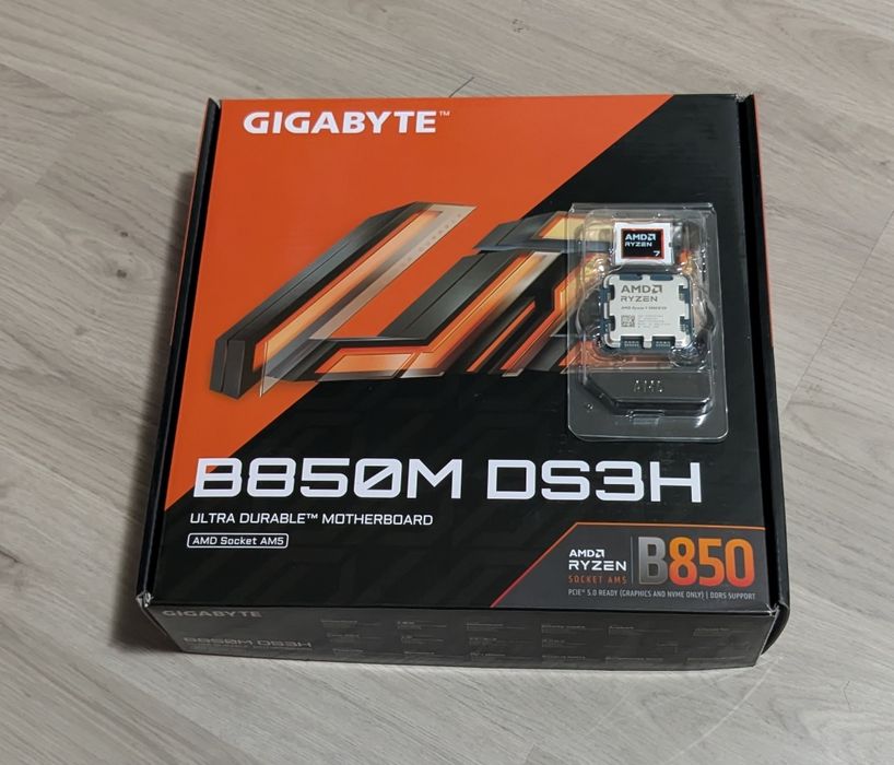 kit Ryzen 7 9800X3D + Gigabyte B850M DS3H nou