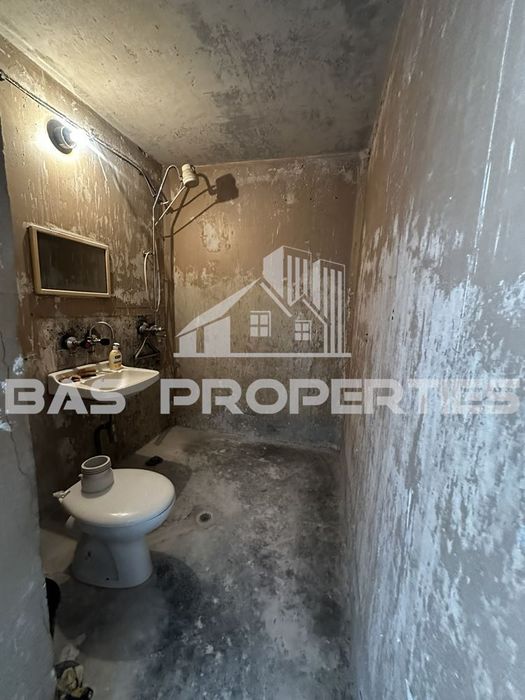 Продава се Тристаен апартамент в София, Обеля 1 - 65 кв.м за 1954 €/кв.м - Снимка #3