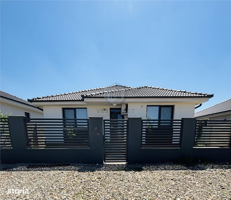 Casa de vanzare, semifinisata, zona Oncea