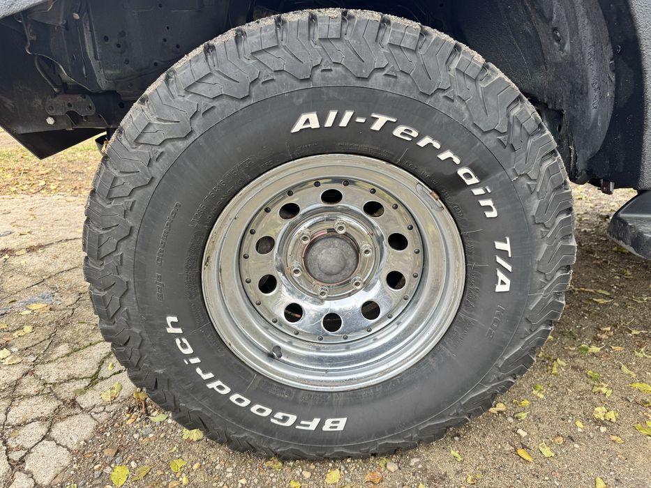 Toyota land cruiser j90