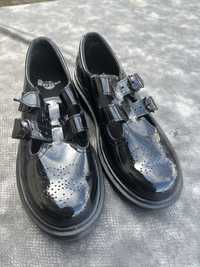 Dr. Martens papuci eleganti din lac