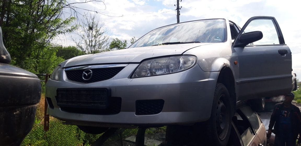 Mazda 323f 2.0ditd 2002