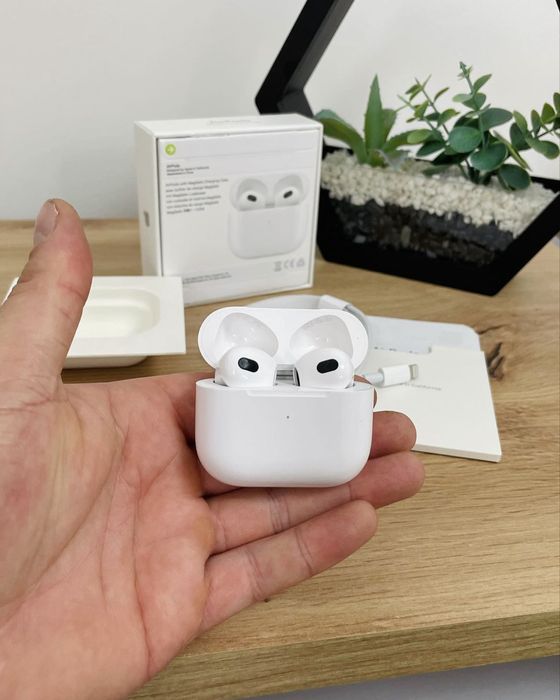 Airpods 4 Dubai