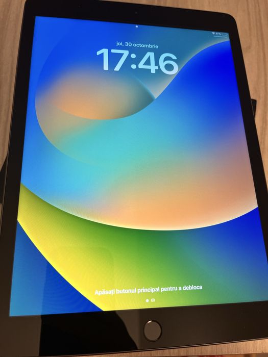 iPad Apple tableta generatia 8 wifi ca nou
