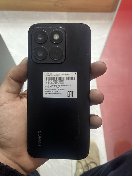 Honorx8c продаю срочно цену можем обговорить. МОШЕННИКАМ НЕ ПИСАТЬ