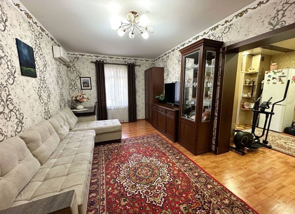 Шахристанская 3/2/9. Корзинка