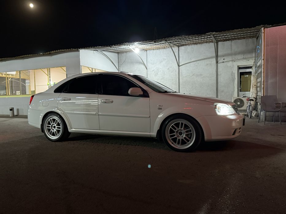Lacetti 1.8 turbo 2012