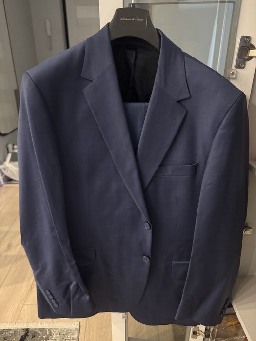 Продам мужской костюм