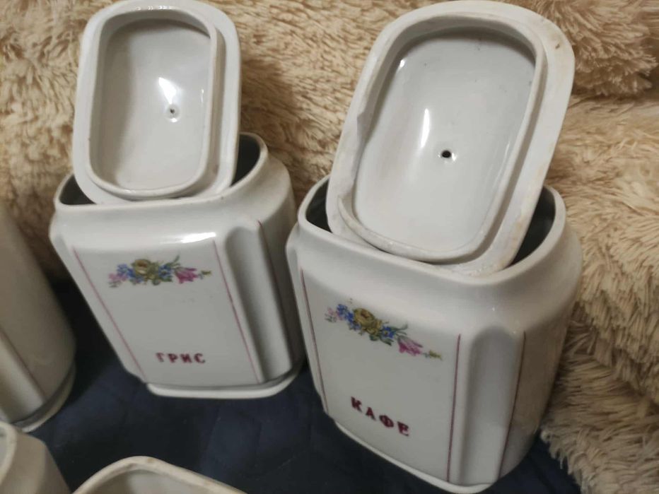 Български стар порцеланов сервиз за подправки