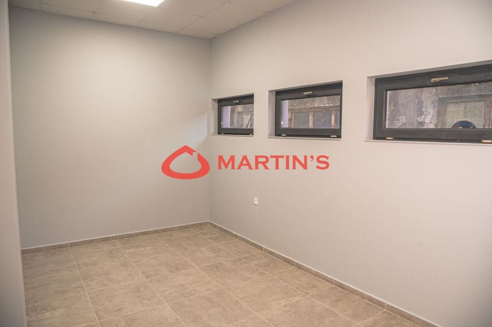 Офис в Пловдив, област-гр.Асеновград площ 600 цена 2900