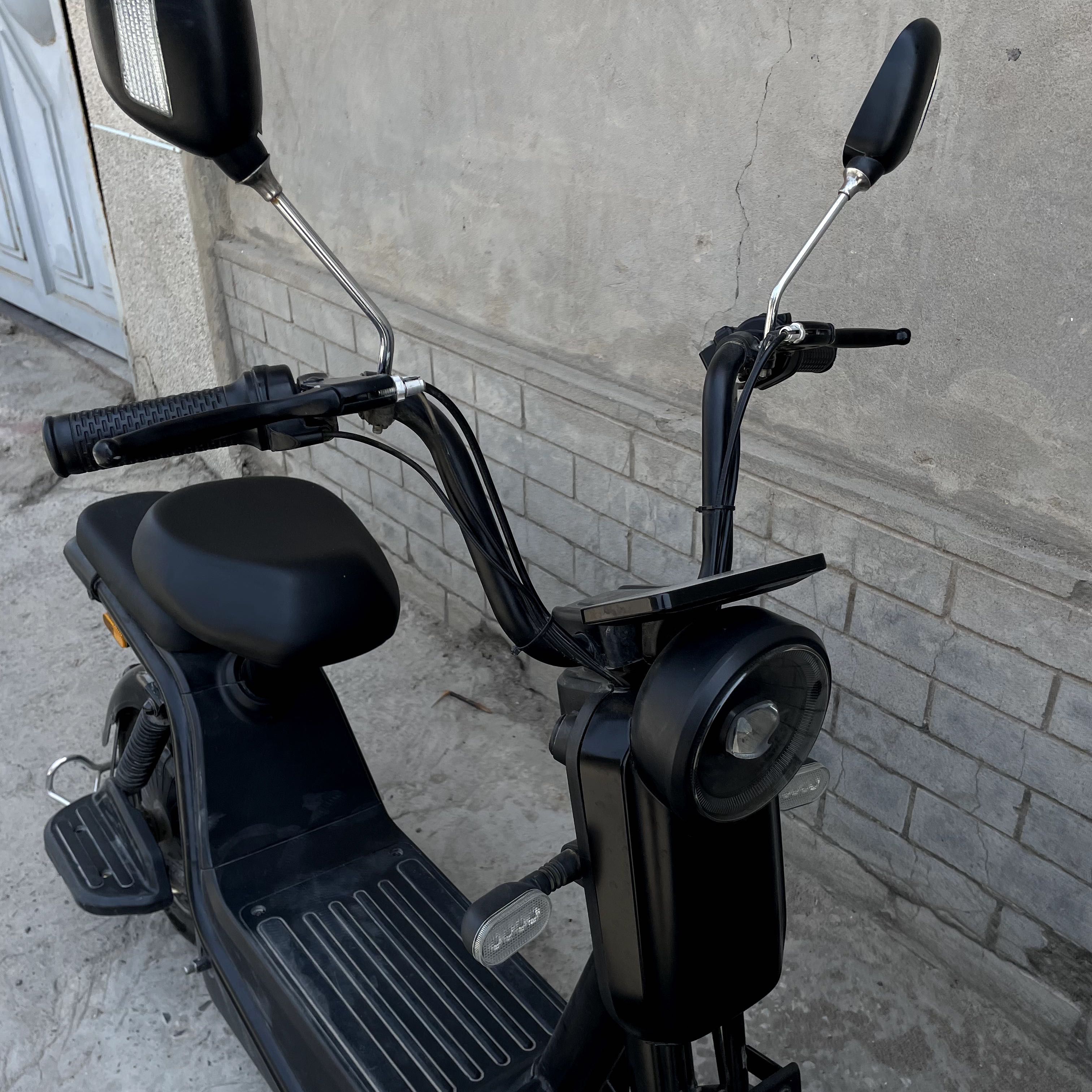 skuter moto barter iphone