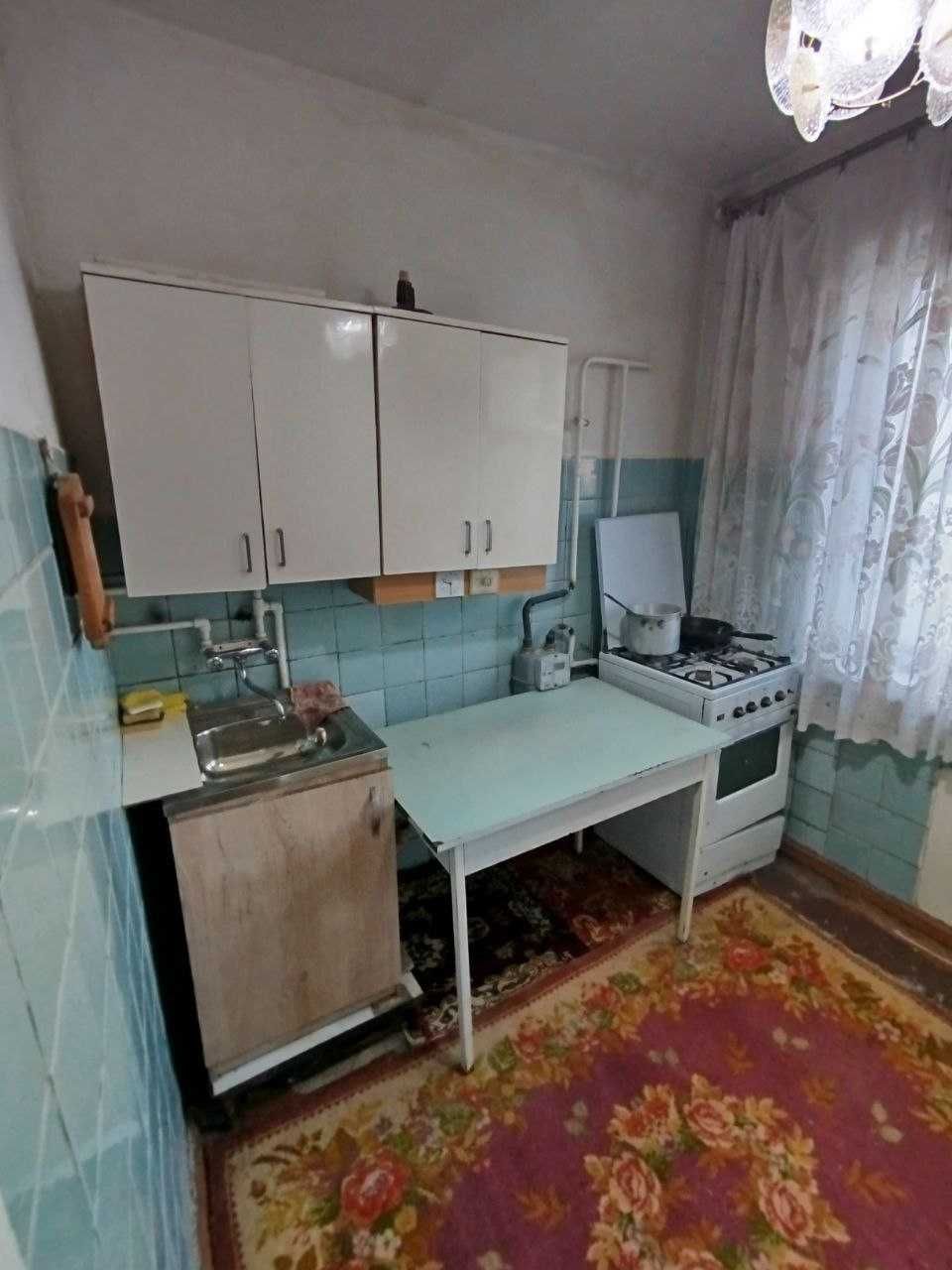 2 хоналик квартира 4 этаж горгаз,кафе бахор