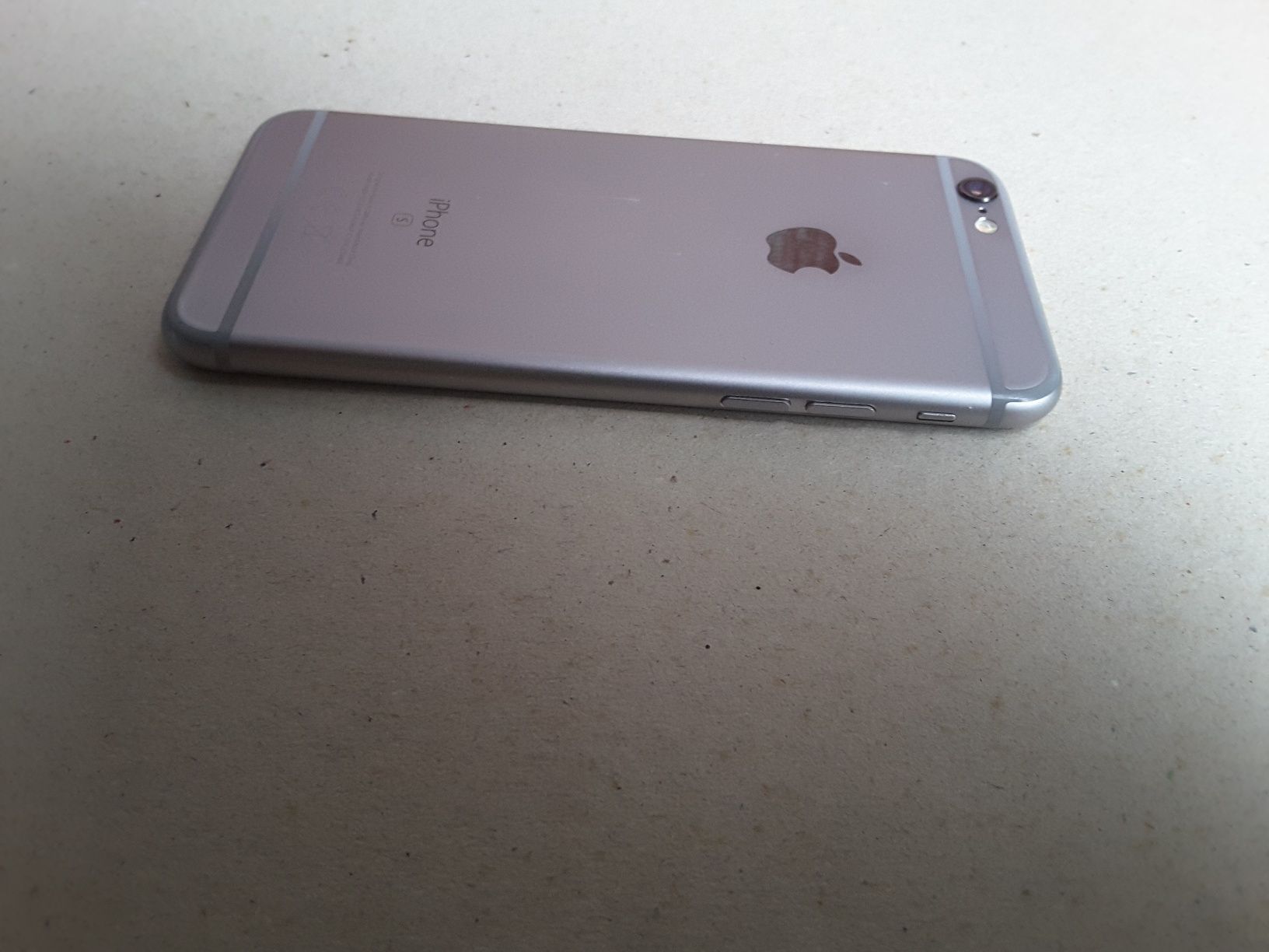iPhone 6S  32 Gb defect