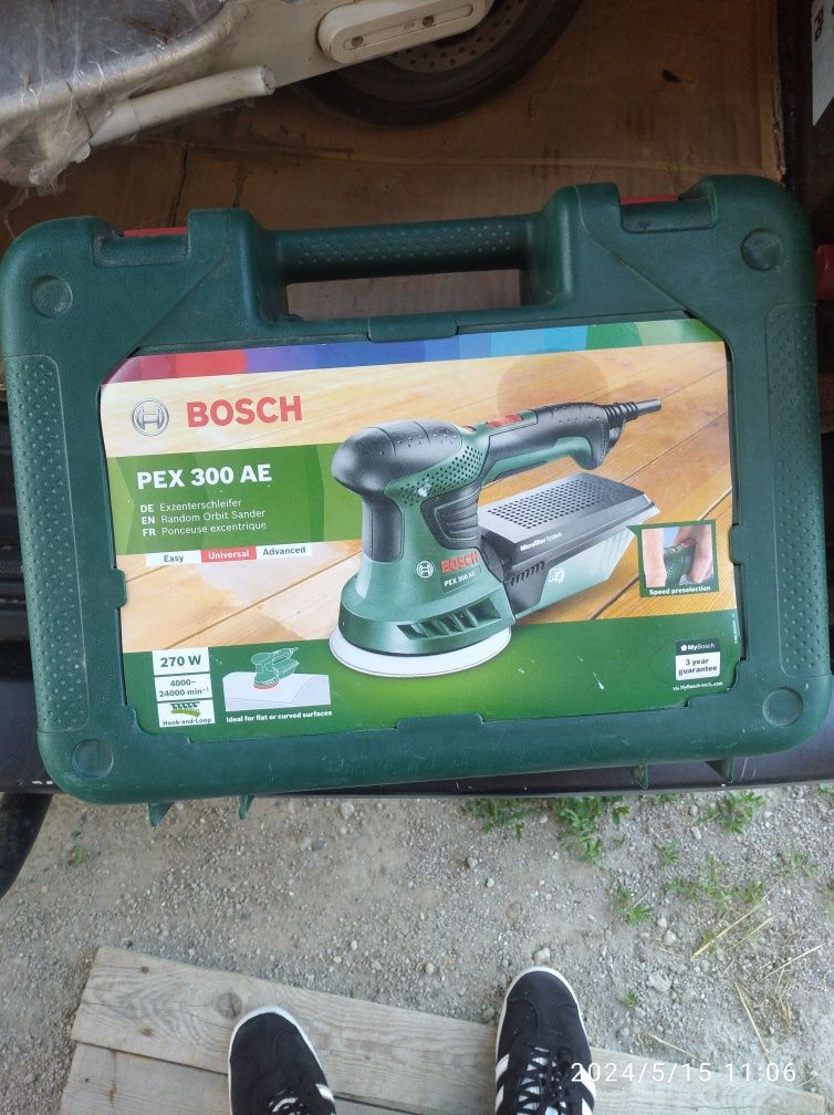 De vânzare șlefuitor excentric Bosch pex 300 AE