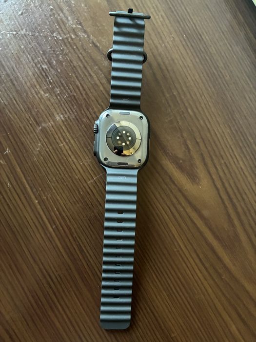 Apple Watch Ultra 2 2024,Black Titanium 49mm, Black Ocean Band ca Nou