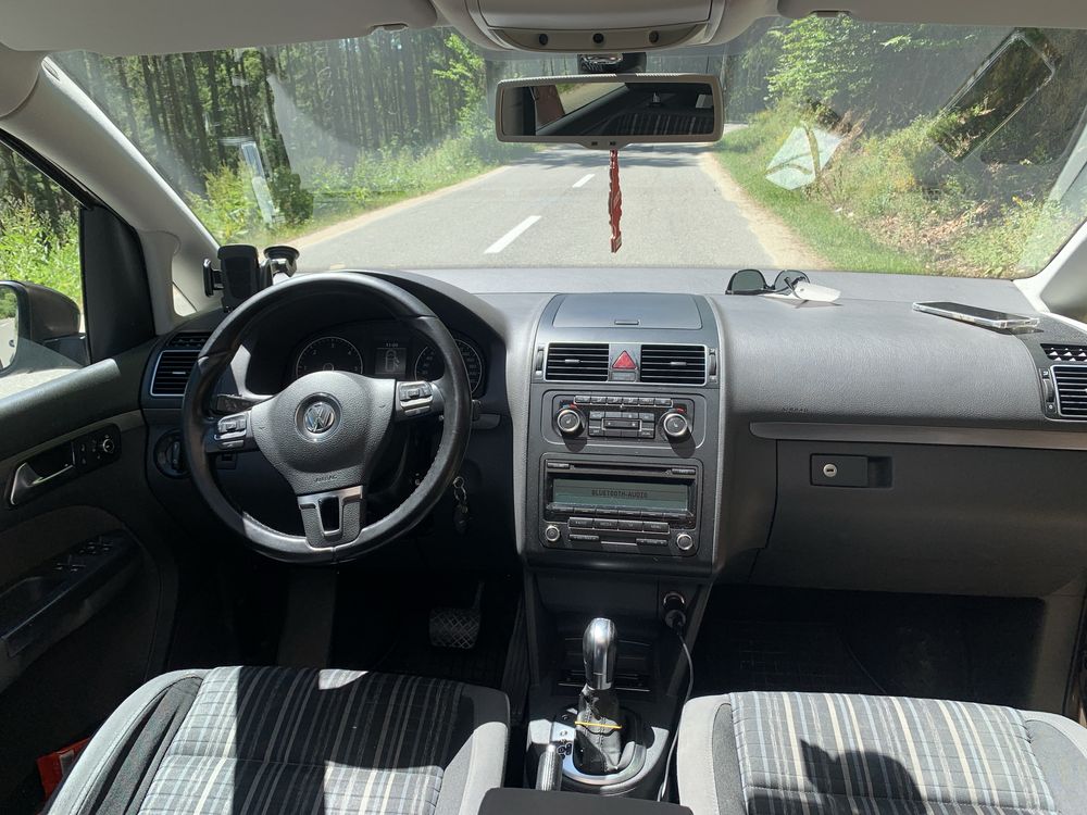 Vind Vw Touran cross