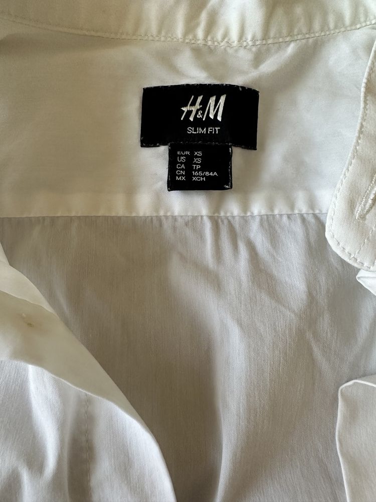 Две ризи (Zara и H&M) за 5 лева