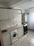 Închiriez apartament