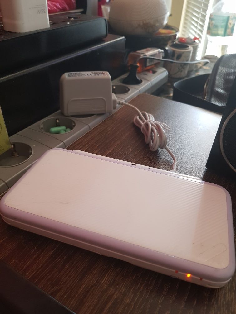 Nintendo NEW 2DS XL конзола