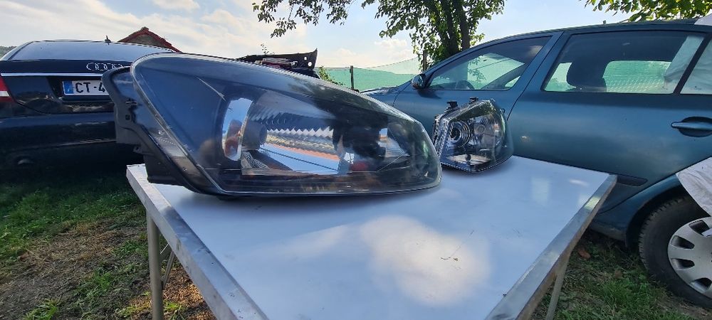 Set faruri originale vw Polo 2009-2014 dreapta/stanga Europa