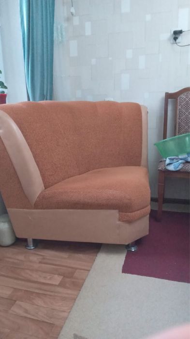 Диван Мягкий нежный