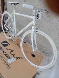 Vând bicicleta Armani
