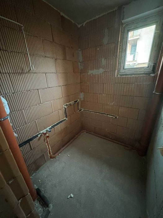 Продава се Тристаен апартамент в Пловдив, Коматевски възел - 84 кв.м за 1275 €/кв.м - Снимка #5