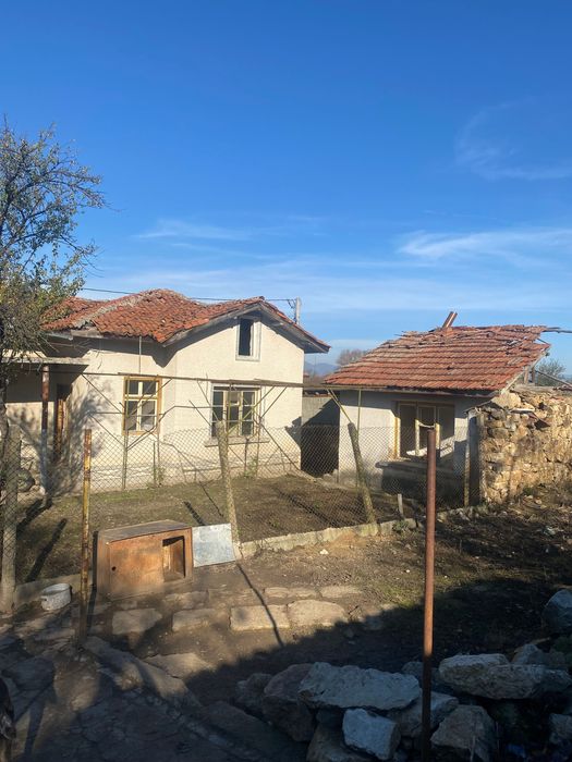 Къща в Село Александрово Близо до корортното  градче  Павел баня