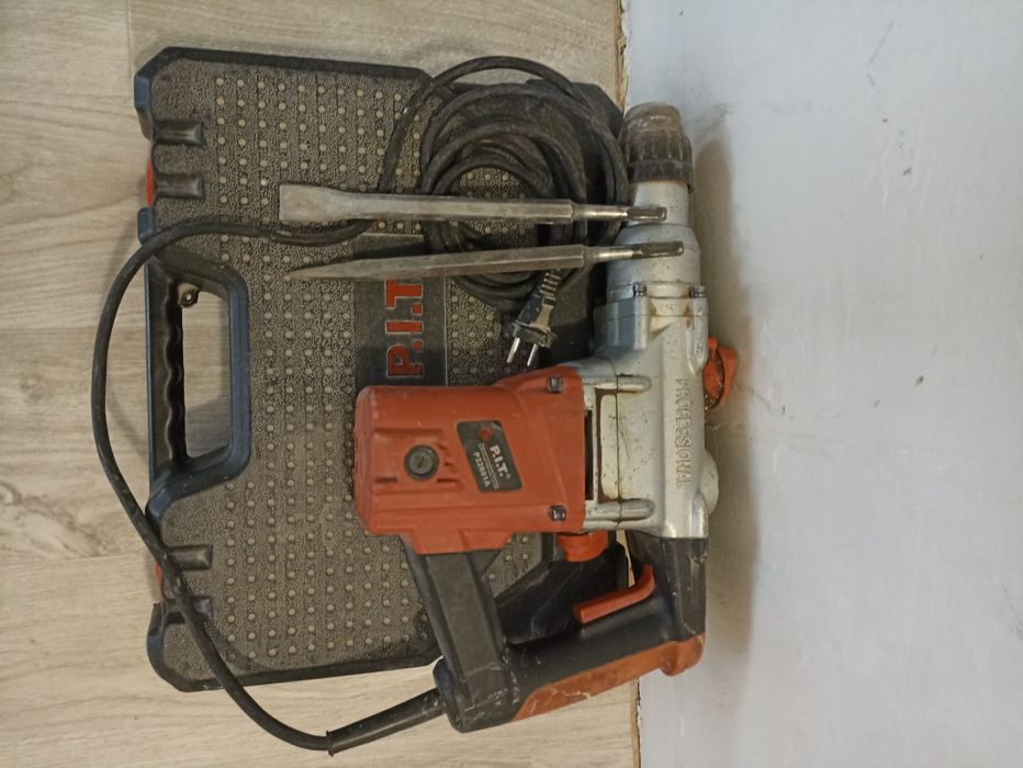 Продам перфоратор PIT.