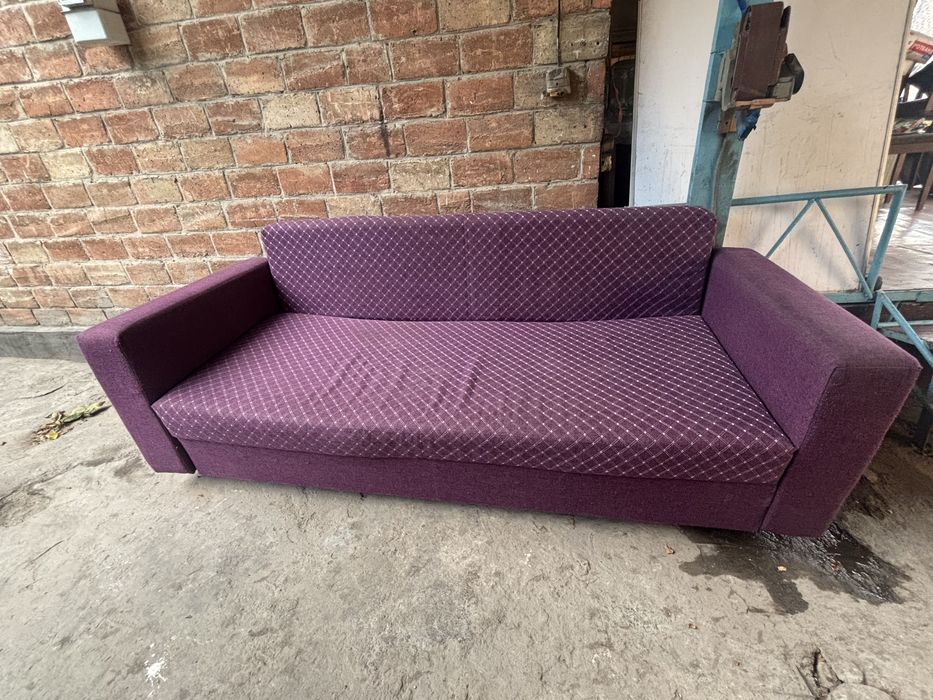 Диван б/у состояние хорошие