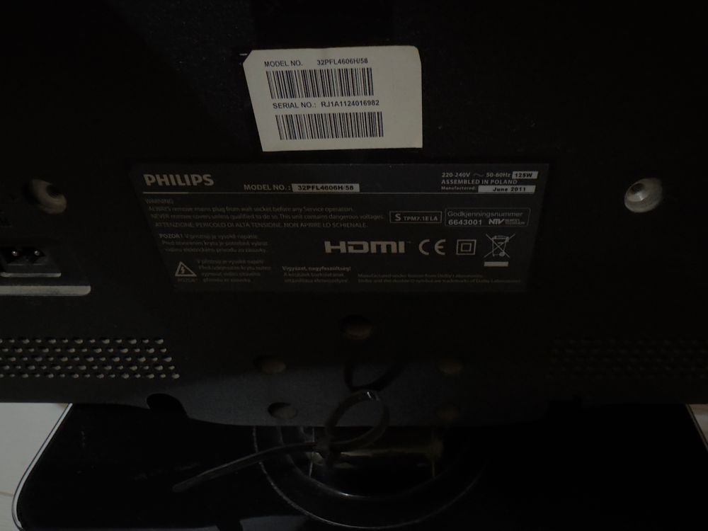 Телевизор Philips 32PFL4606H/56