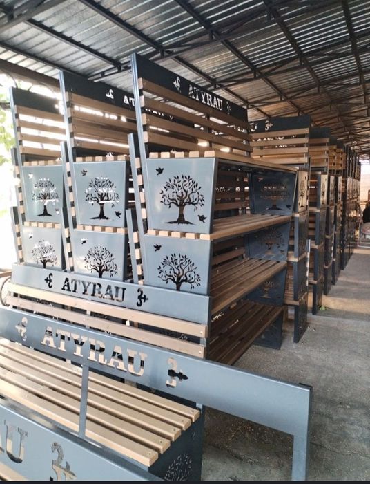 Скамейки урны баки бесетки