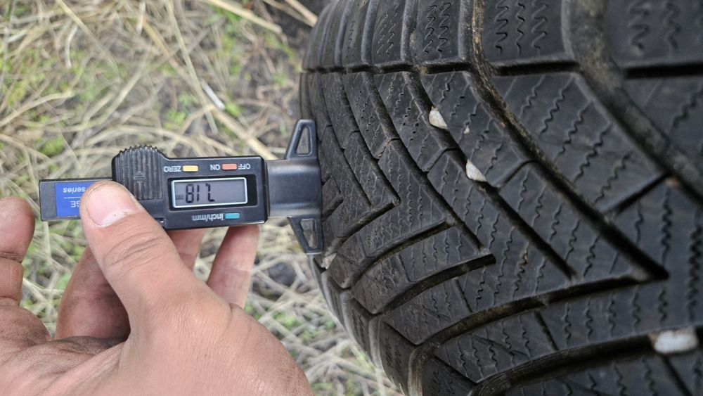 2бр гуми 195 65 15 дот 21 вредещайн